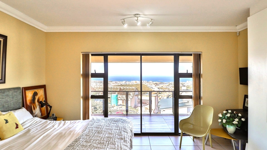 4 Bedroom Property for Sale in Island View Western Cape